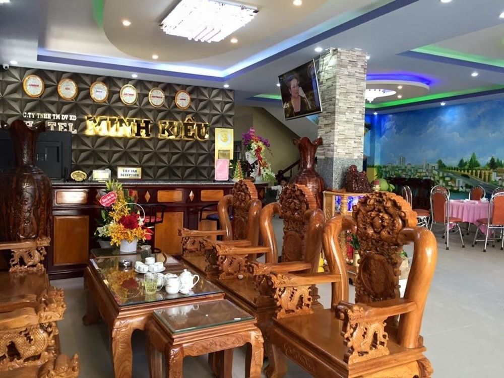 Minh Kieu 2 Hotel Mỹ Tho Buitenkant foto