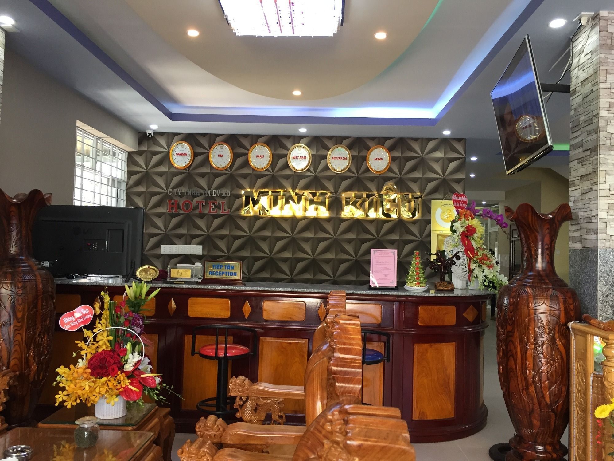 Minh Kieu 2 Hotel Mỹ Tho Buitenkant foto