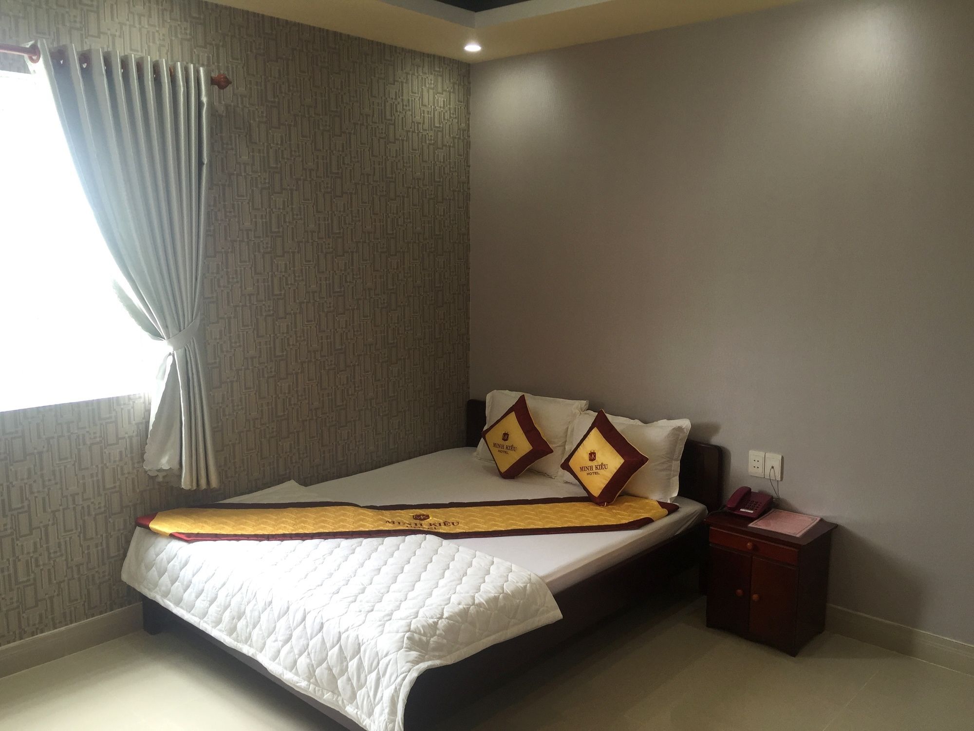 Minh Kieu 2 Hotel Mỹ Tho Buitenkant foto